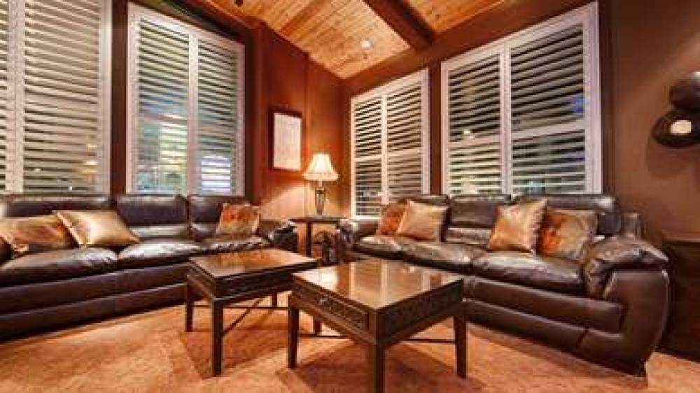 Best Western Plus Humboldt Bay Inn 2