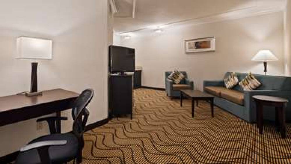 Best Western Plus Irvine Spectrum Hotel 7
