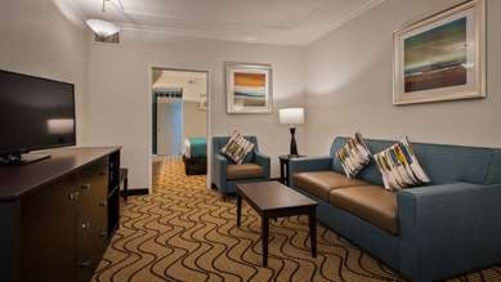 Best Western Plus Irvine Spectrum Hotel 6