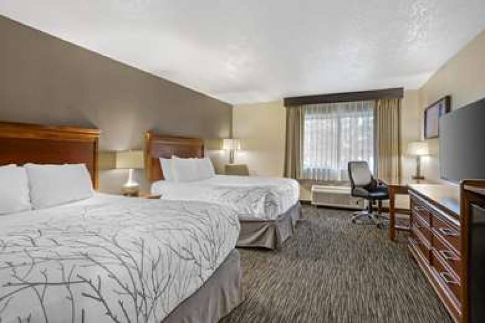 Best Western Plus Landmark Inn 5