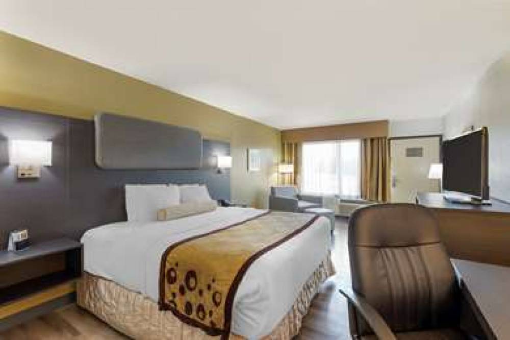Best Western Plus Madison-Huntsville Hotel 2