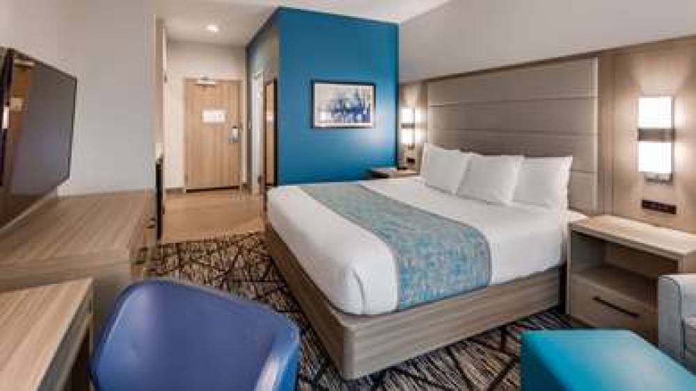 Best Western Plus Mid County 10