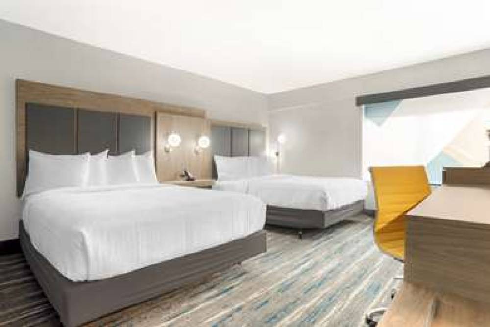 Best Western Plus Mobile Inn & Suites 8
