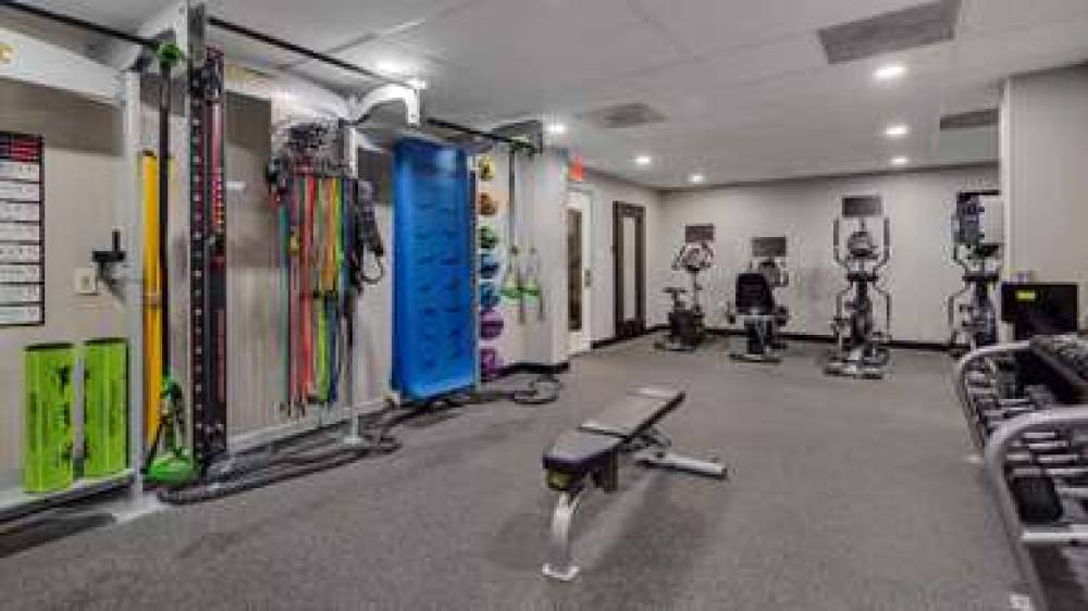 Best Western Plus Murray Hill Hotel And Suites 6