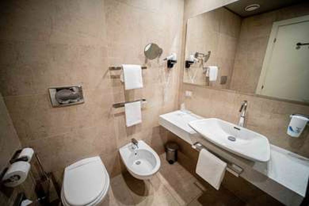 Best Western Plus Net Tower Hotel Padova 9