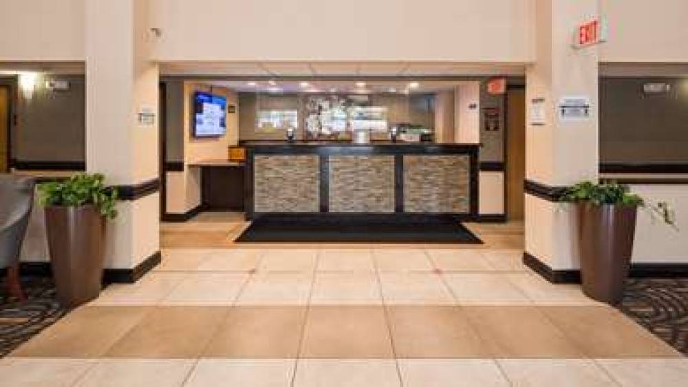 Best Western Plus Newark/Christiana Inn 9