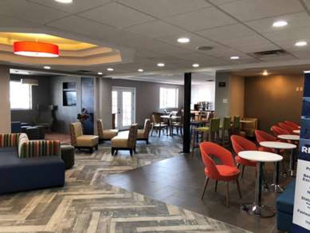 Best Western Plus Newport News Inn & Suites 7