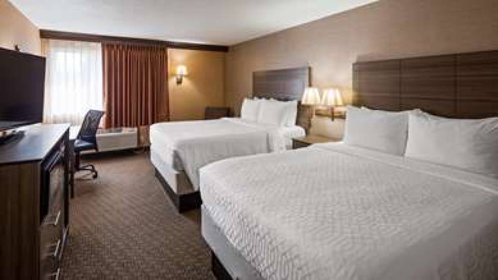 Best Western Plus North Canton Inn & Suites 1