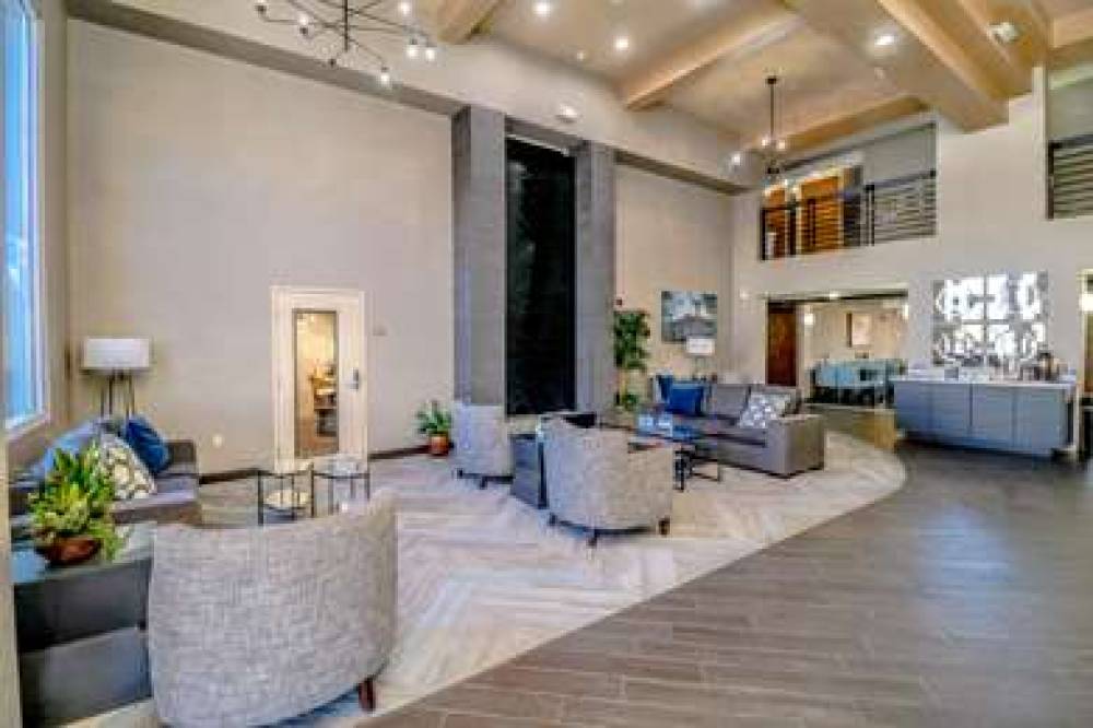 Best Western Plus North Las Vegas Inn & Suites 6