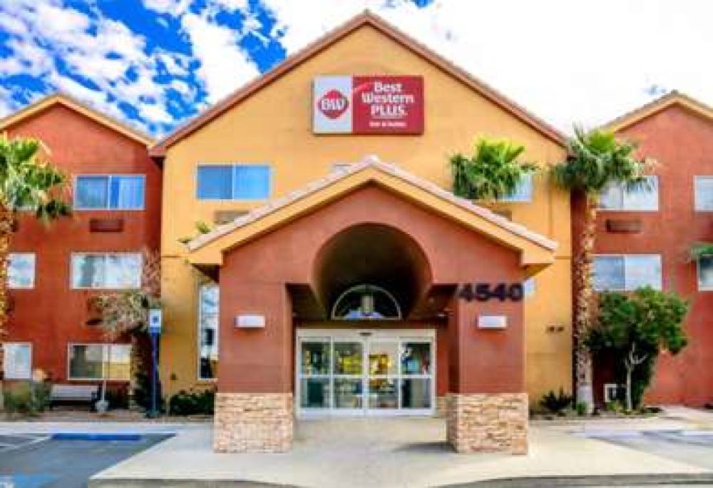 Best Western Plus North Las Vegas Inn & Suites 2
