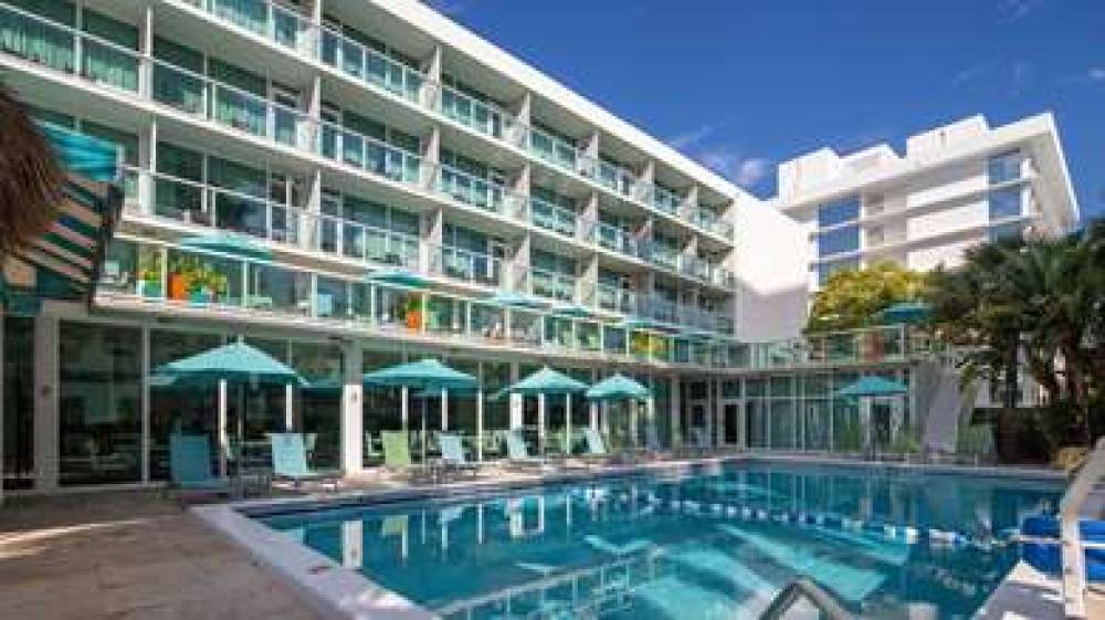 Best Western Plus Oceanside Inn 4