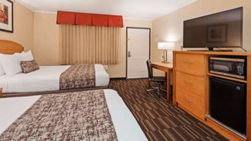 Best Western Plus Ontario Airport & Convention Center 10