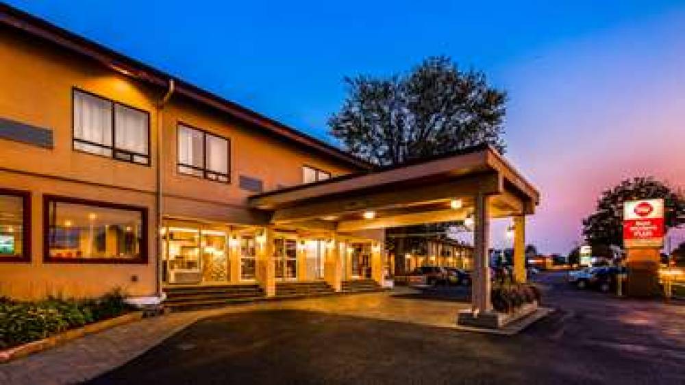 Best Western Plus Ottawa Kanata Hotel & Conference Centre