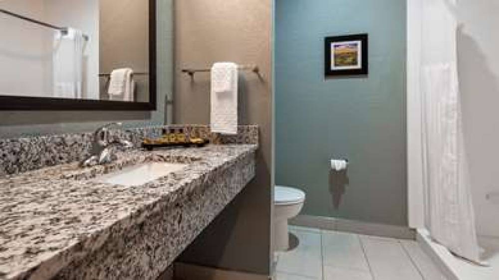 Best Western Plus Owensboro 3
