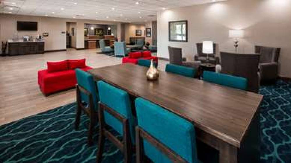 Best Western Plus Owensboro 8