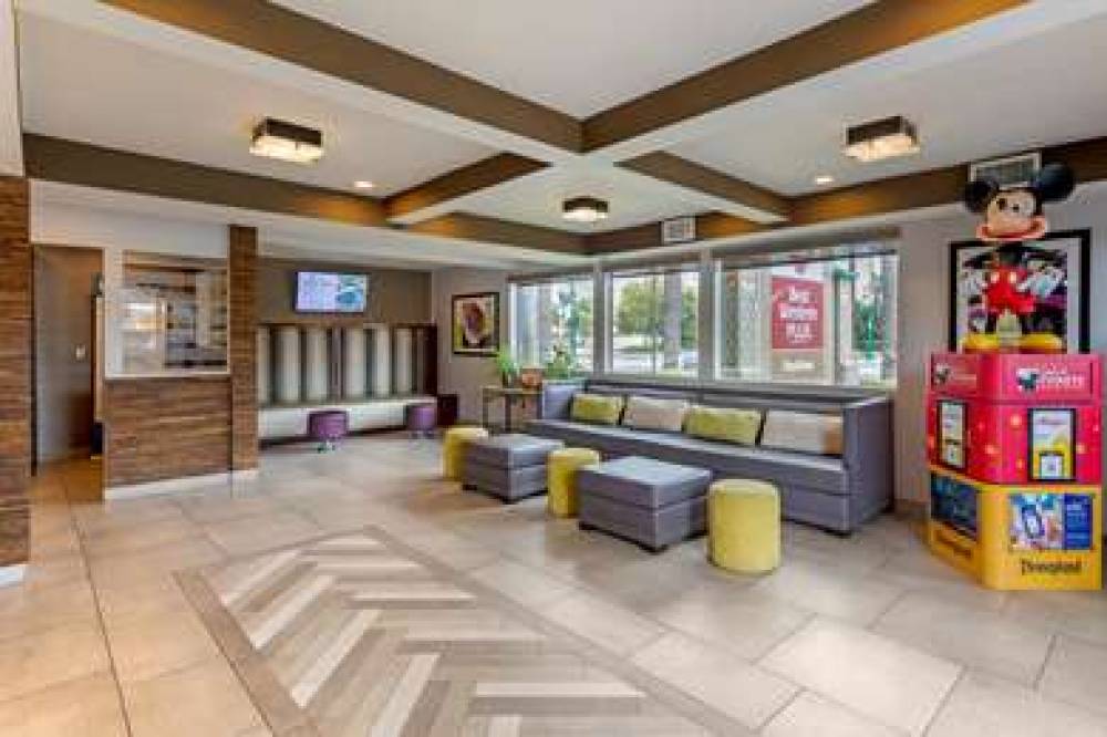 Best Western Plus Pavilions 4