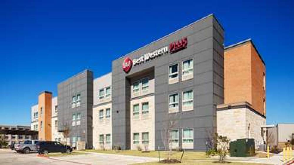 Best Western Plus Pflugerville Inn & Suites 1
