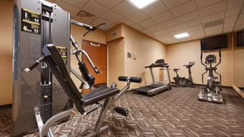 Best Western Plus Portage Hotel & Suites 6