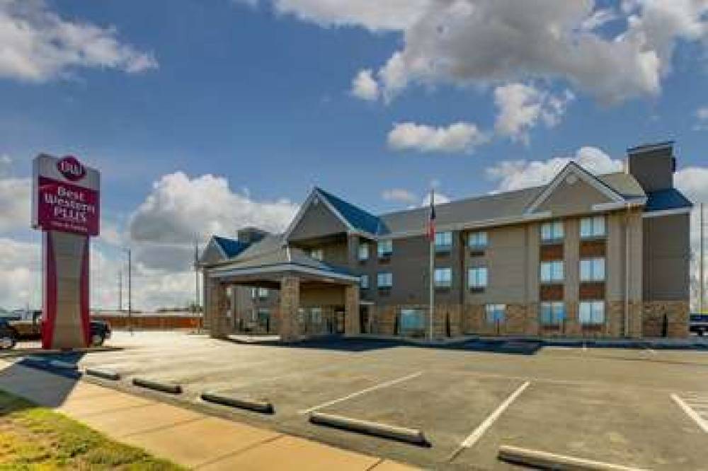 Best Western Plus Riata 2