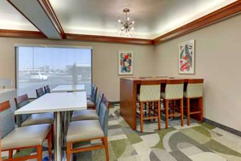 Best Western Plus Riata 10