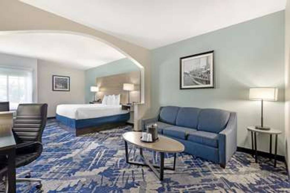 Best Western Plus Savannah Airport Inn & Suites 4