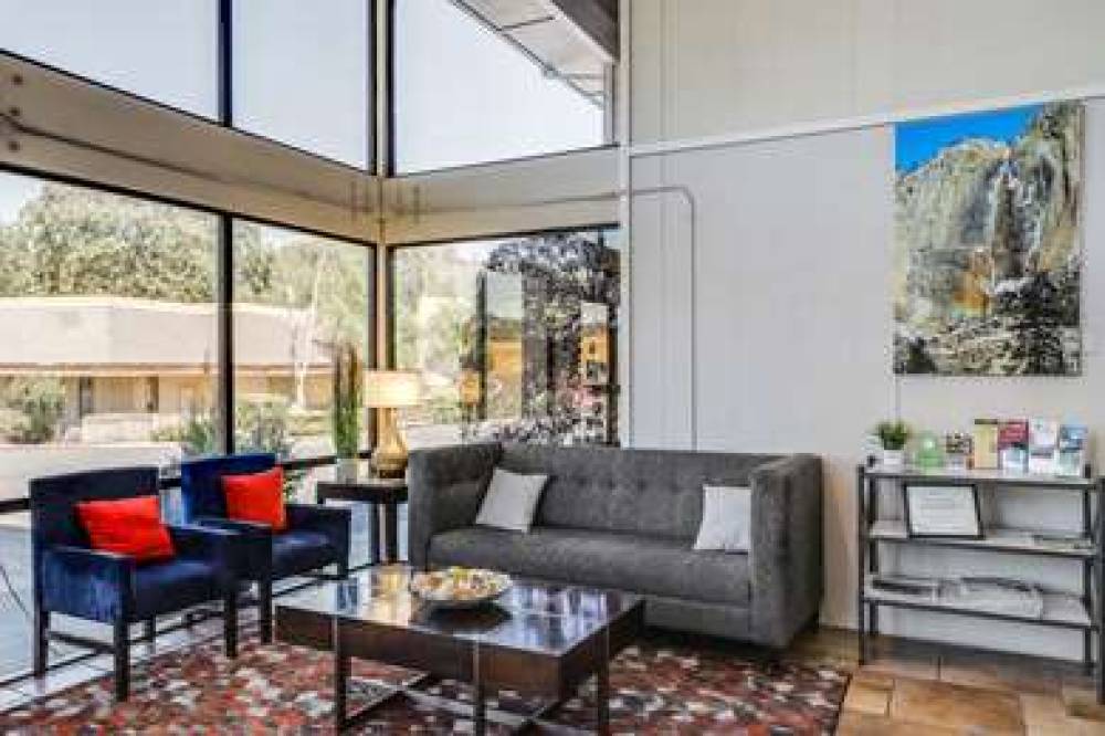 Best Western Plus Sonora Oaks Hotel & Conference Center 7