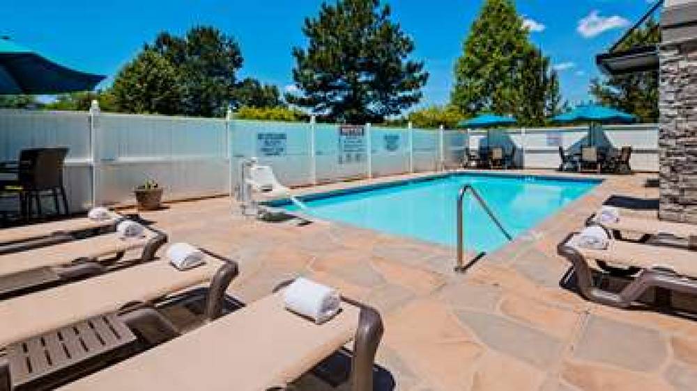 Best Western Plus Spartanburg 3