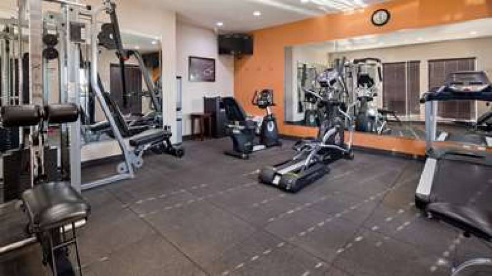 Best Western Plus Spring Inn & Suites 10