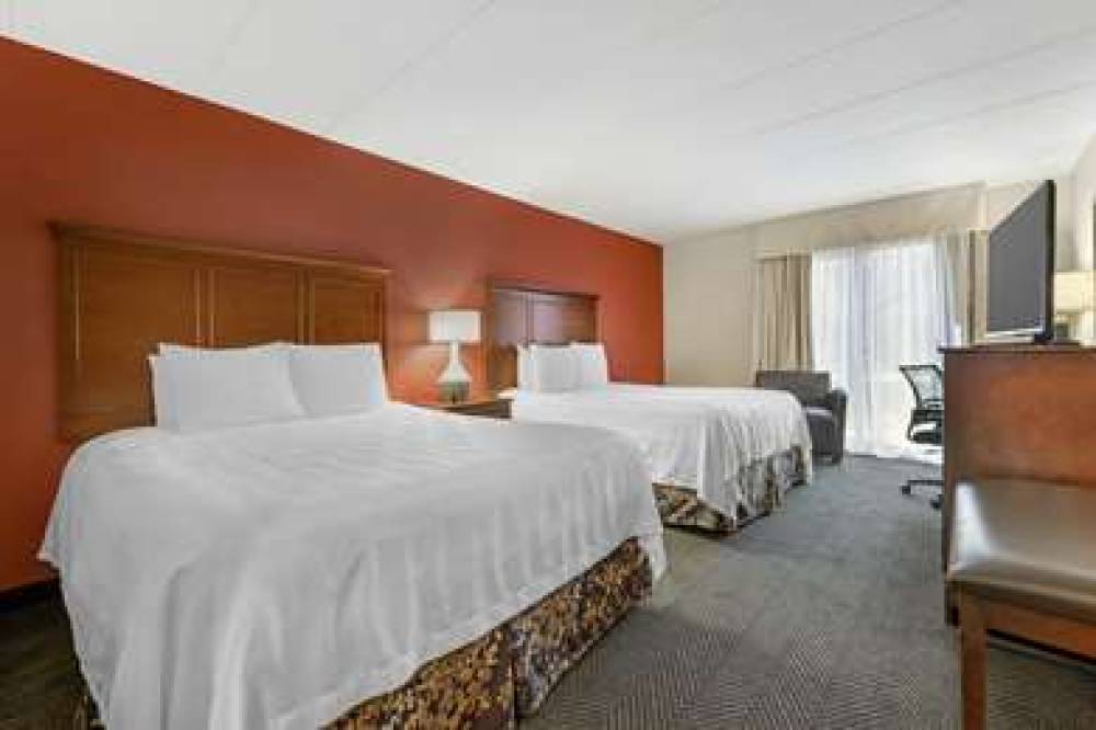 Best Western Plus St. Paul North/Shoreview 7