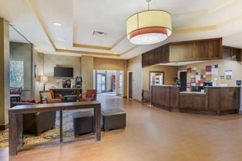 Best Western Plus St. Paul North/Shoreview 8