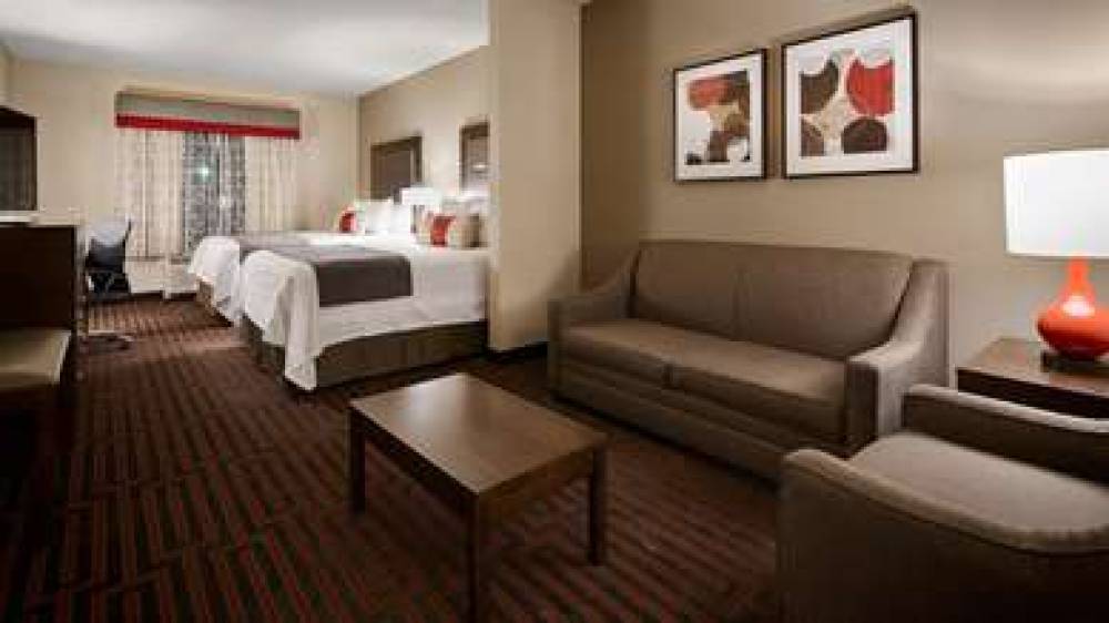 Best Western Plus Stevens County Inn 3