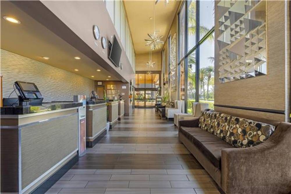 Best Western Plus Stovall's Inn 9