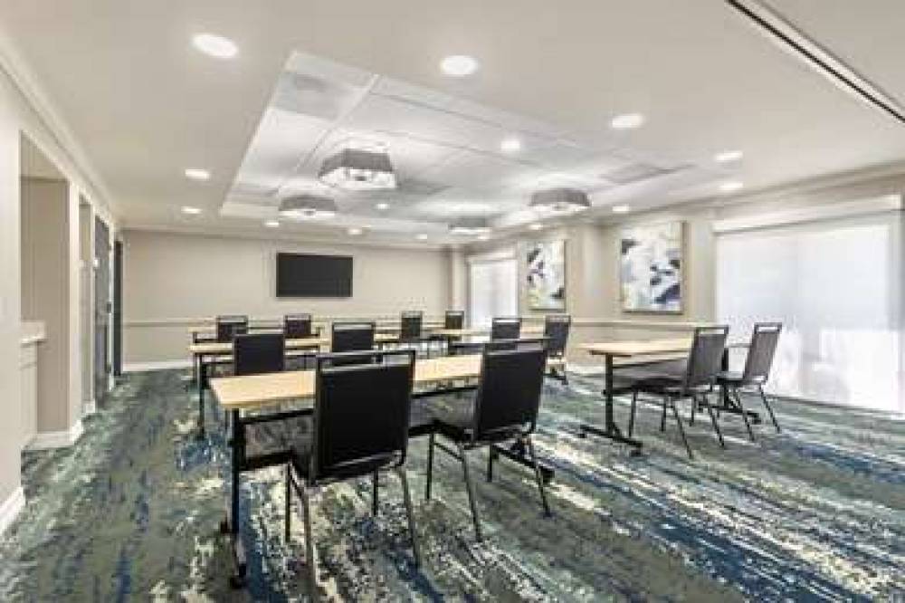 Best Western Plus Sugar Land/Stafford 8