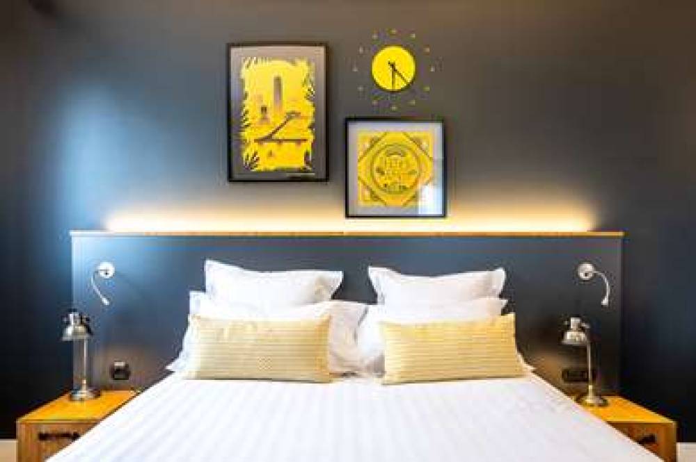 Best Western Plus Suitcase Paris La Defense 4