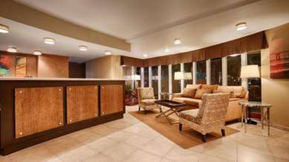 Best Western Plus Suites Hotel Coronado Island 8