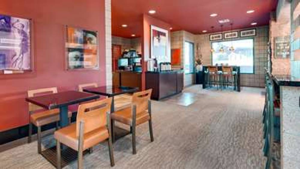 Best Western Plus Sundial 8