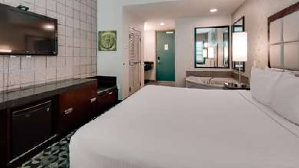 Best Western Plus Sundial 1
