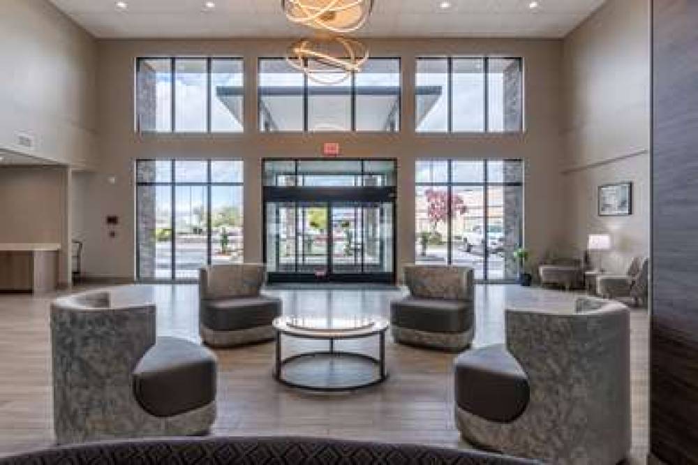 Best Western Plus Tacoma Hotel 4