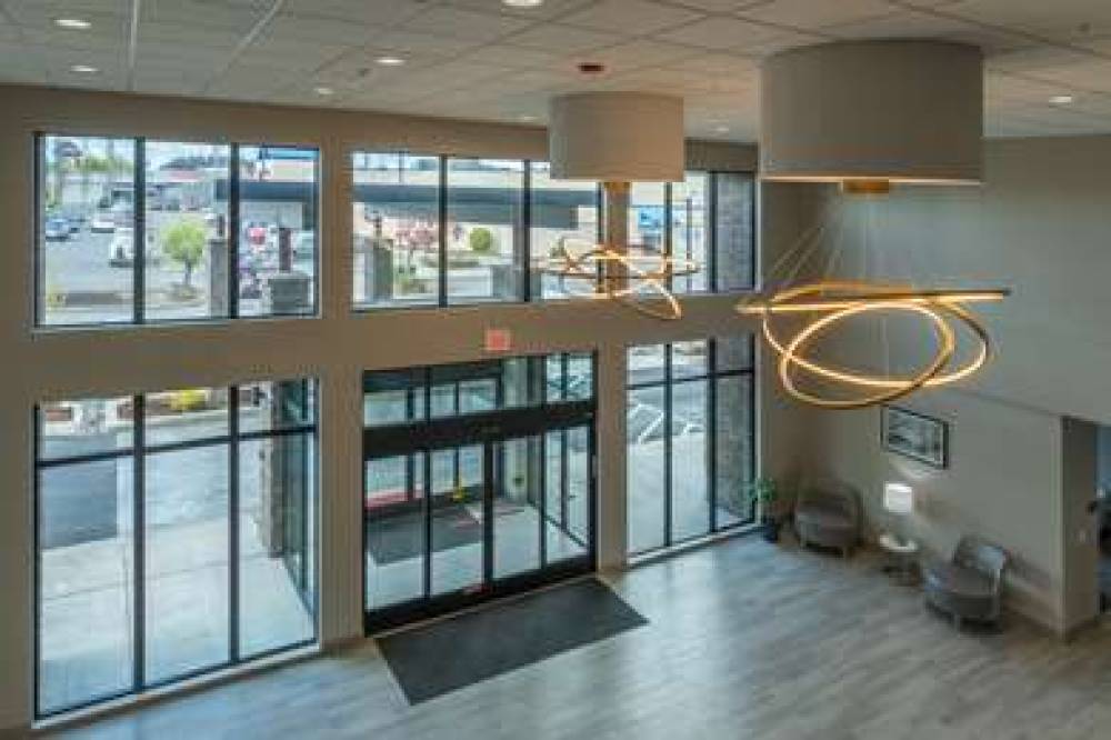 Best Western Plus Tacoma Hotel 10