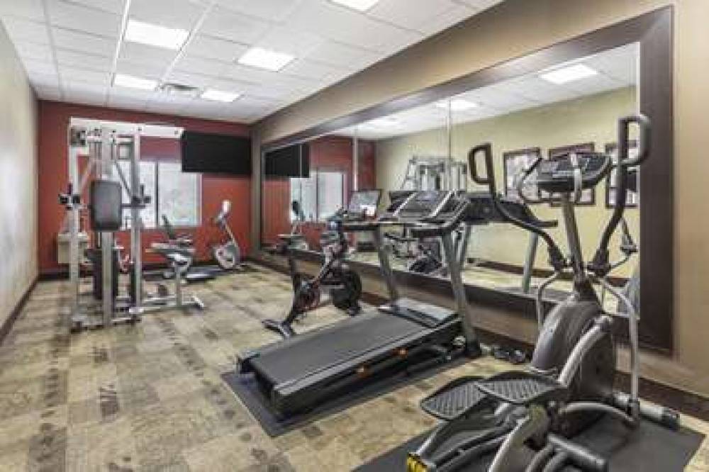 Best Western Plus Texoma Hotel & Suites 8