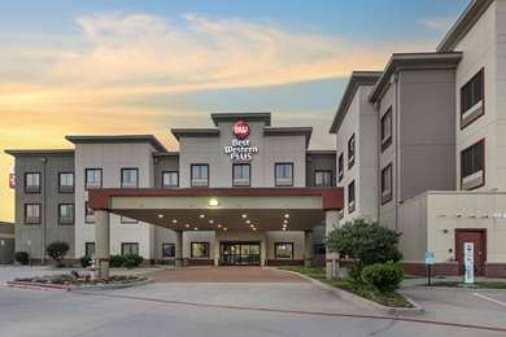 Best Western Plus Texoma Hotel & Suites 1
