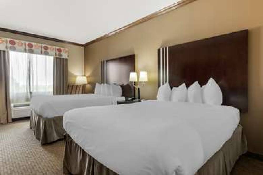 Best Western Plus Texoma Hotel & Suites 4