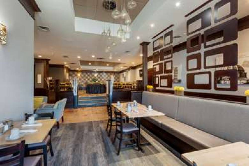 Best Western Plus Toronto Airport Hotel 8