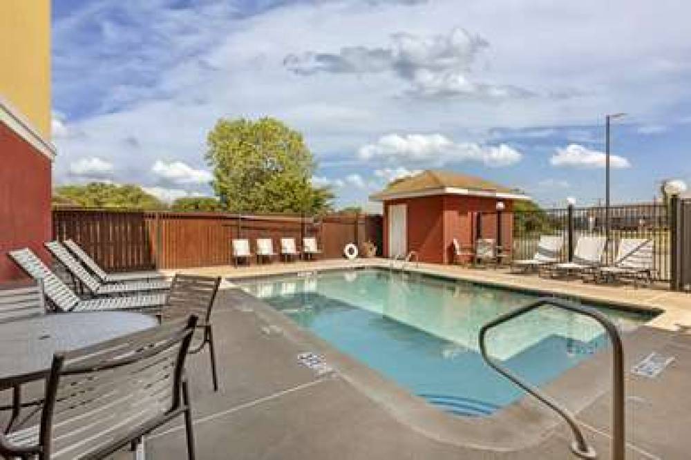 Best Western Plus Waco North 8