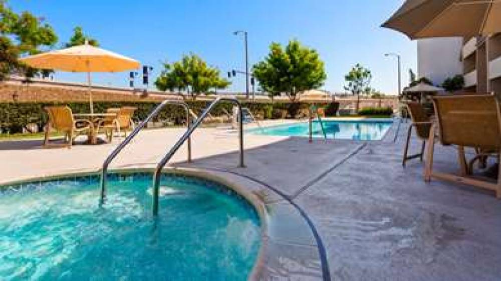 Best Western Plus West Covina Inn 3