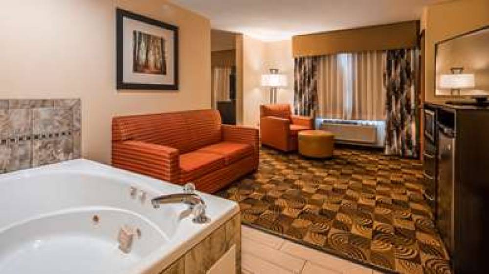 Best Western Plus Whitewater Inn 7