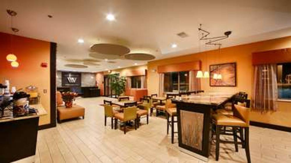 Best Western Plus Whitewater Inn 9