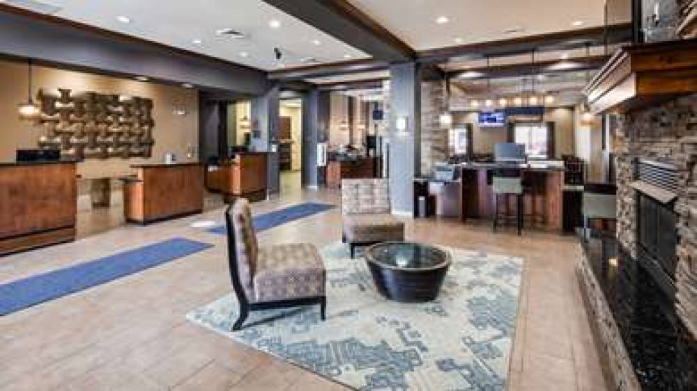 Best Western Plus Williston Hotel & Suites 1