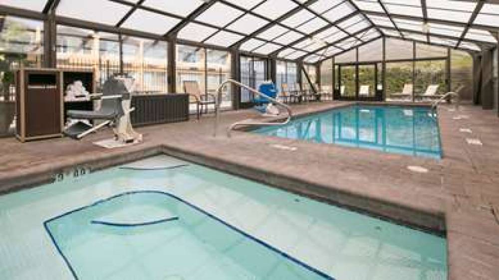 Best Western Pony Soldier Inn & Suites 6
