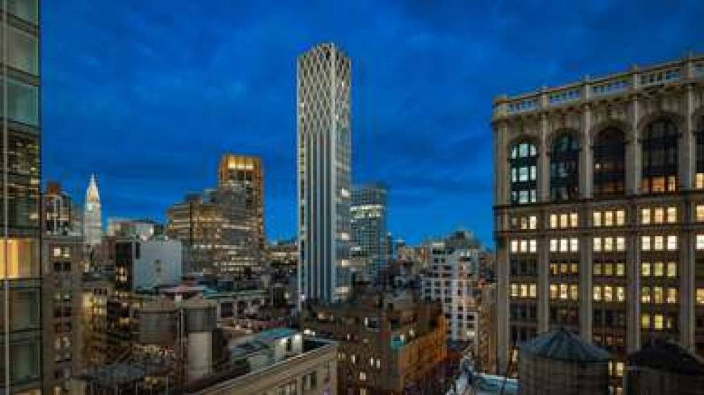 Best Western Premier Empire State Hotel 1